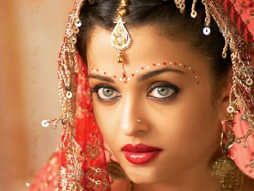 woman-in-indian-sari